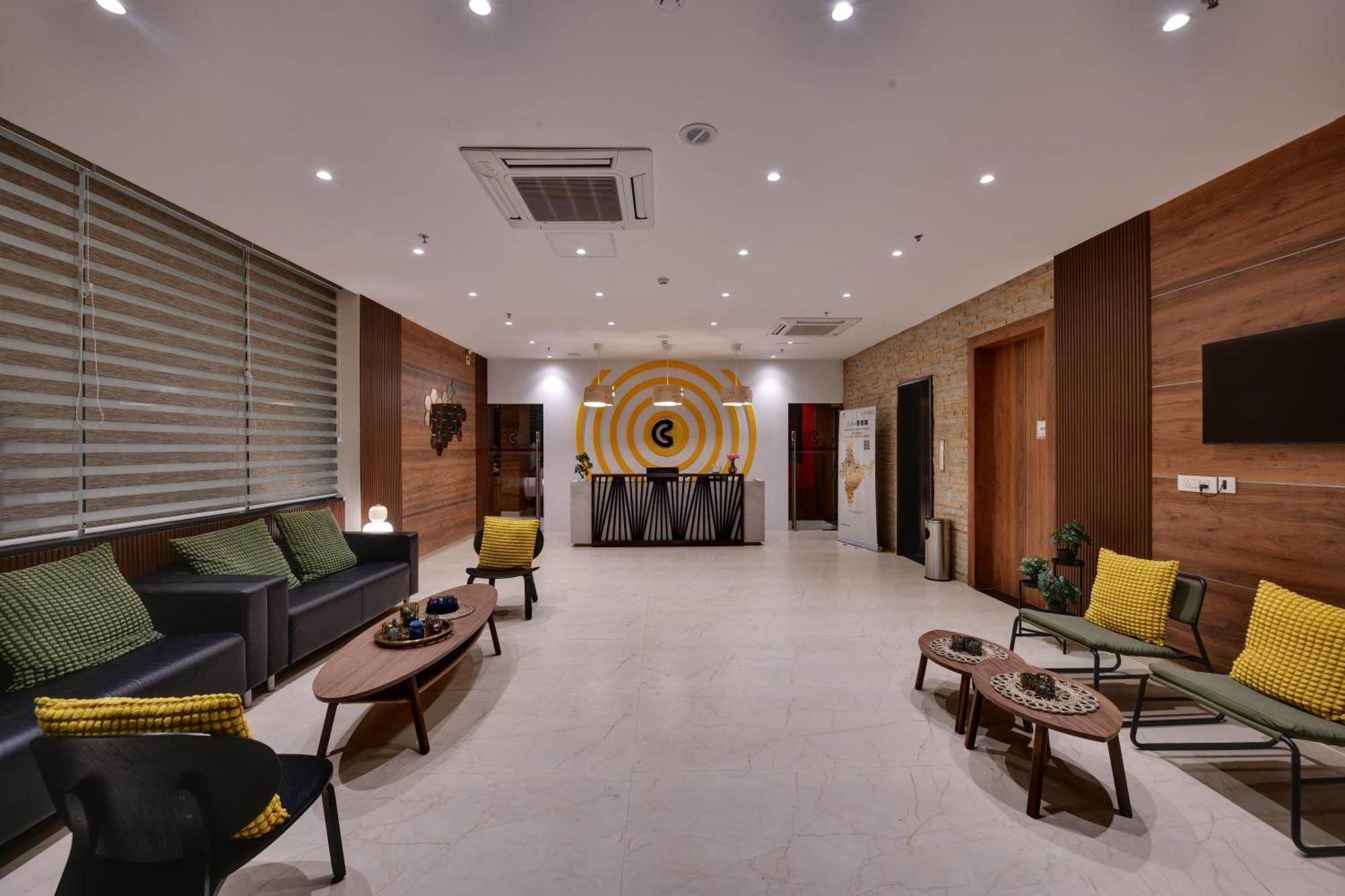 Click Hotel Vista-International Airport Dod Jala Exterior foto